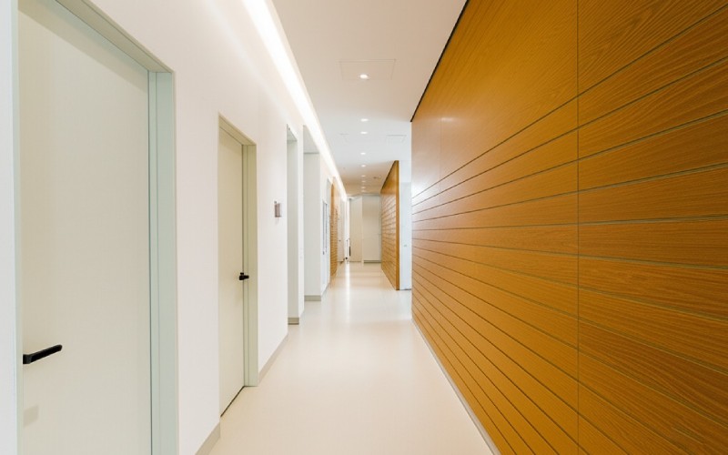 Efficient dental office hallway layout